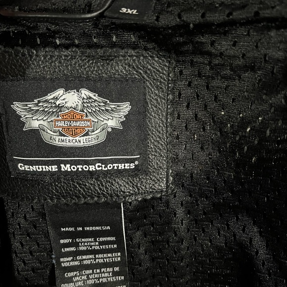 Harley Davidson Riding Vest - Picture 5 of 7
